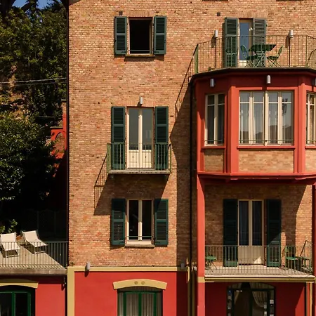 Castello Nel Cuore Del Centro Storico Di * Άστι