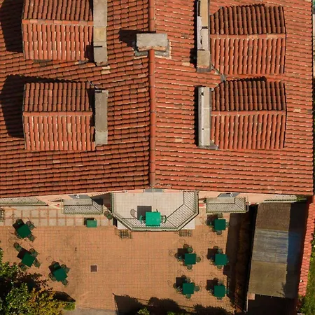 Castello Nel Cuore Del Centro Storico Di *
