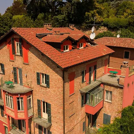 Ξενοδοχείο με διαμερίσματα Castello Nel Cuore Del Centro Storico Di Άστι