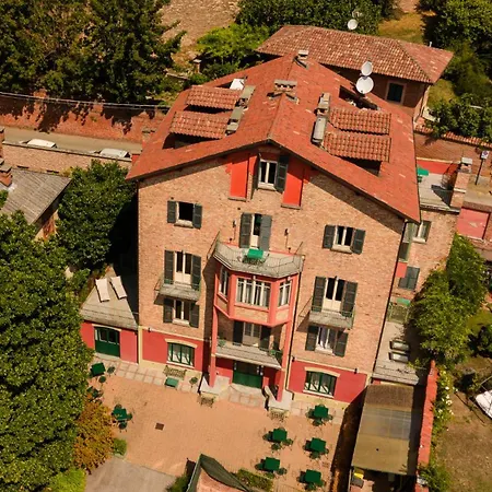 Ξενοδοχείο με διαμερίσματα Castello Nel Cuore Del Centro Storico Di *